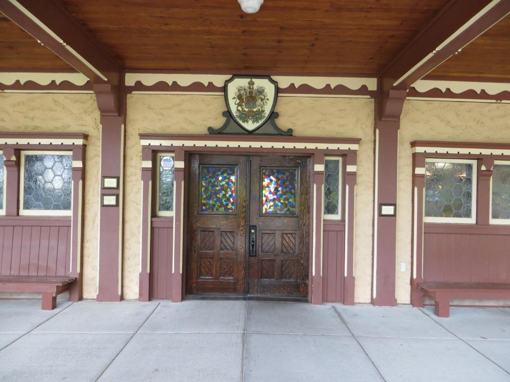 ווטרטון פארק Prince Of Wales Hotel מראה חיצוני תמונה